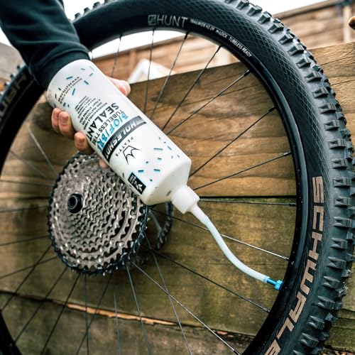 Peaty's Holeshot Biofibre Tubeless TIre Sealant Fast Acting Puncture Repair Seals up to 6mm Holes for MTB Road and Gravel Bikes uses Biodegradable Sealing Fibres 1 Liter