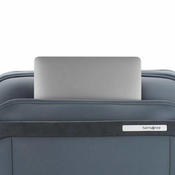 Samsonite ELEVATION PLUS SOFTSIDE 22 X 14 X 9 CARRY-ON SPINNER